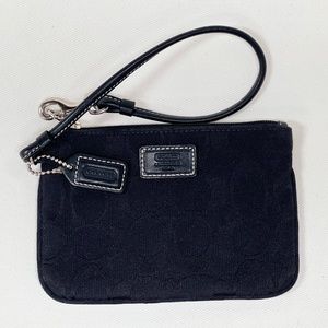 COACH Signature Small Wristlet | Black